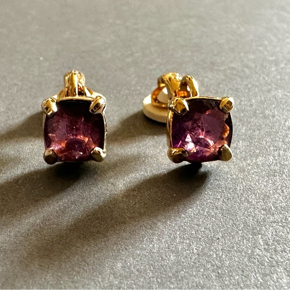 Swan Signed SWAROVSKI Small Purple Crystal Clip On Earrings 80s/90s Vintage - Picture 3 of 8